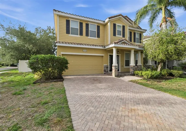 Photo 2 of Single family home for sale at 5654 Aaron Ct, Sarasota, FL 34232 | MLS# O6412415 | Listing updated on 2026-08-17