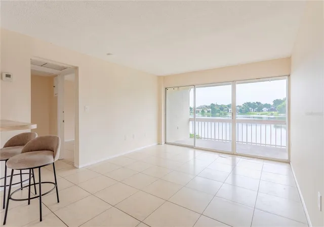 5th image of 618 Orange Dr, Altamonte Springs, FL 32701