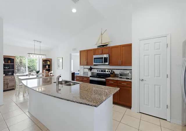 3rd image of 150 Baytree Dr, Rotonda West, FL 33947 | MLS# D6147657