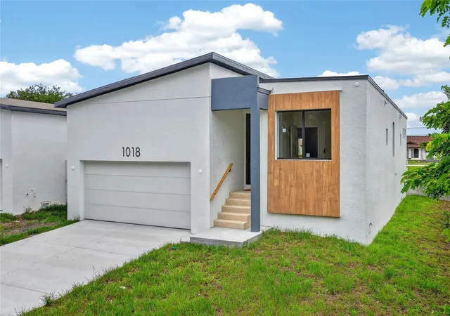1st image of 1018 S Marlin Dr, Punta Gorda, FL 33950 | MLS# C7526801