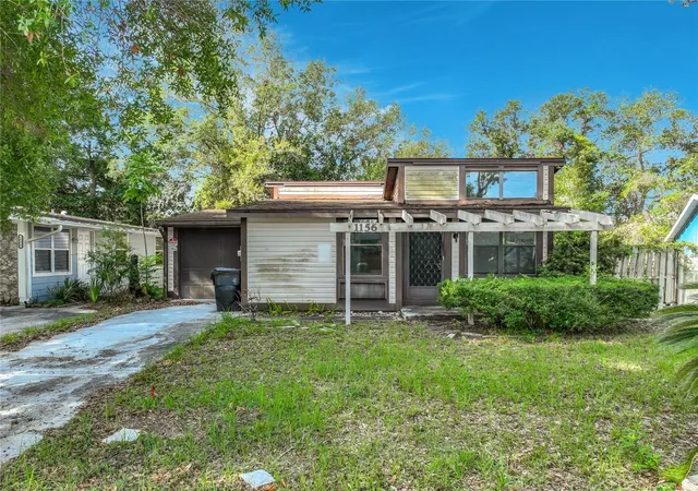Homes for sale in Apopka, FL | 1156 Errol Pl Cir, Apopka, FL 32712 | MLS# O6412460