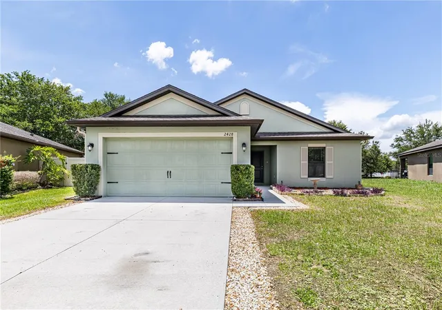 Homes for sale in Tavares, FL | 2428 Bexley Dr, Tavares, FL 32778 | MLS# G5113143