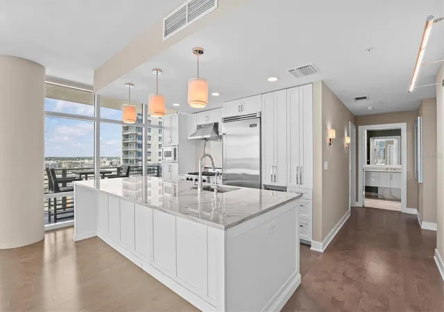 5th image of 1120 E Kennedy Blvd #1216, Tampa, FL 33602 | MLS# TB8514292