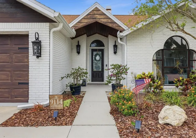 Photo 2 of Single family home for sale at 9114 16th Avenue Cir Nw, Bradenton, FL 34209 | MLS# A4695494 | Listing updated on 2026-09-05