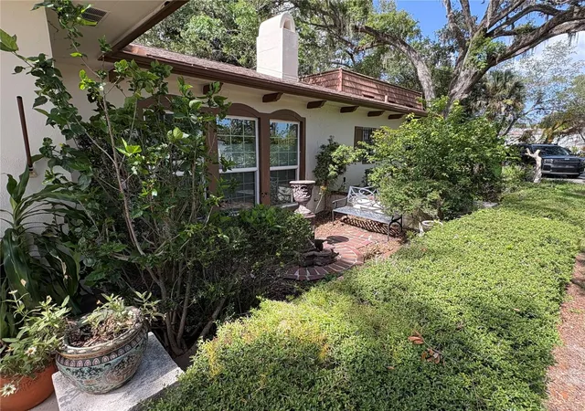 2nd image of 4405 W Melrose Ave, Tampa, FL 33629 | MLS# TB8514305
