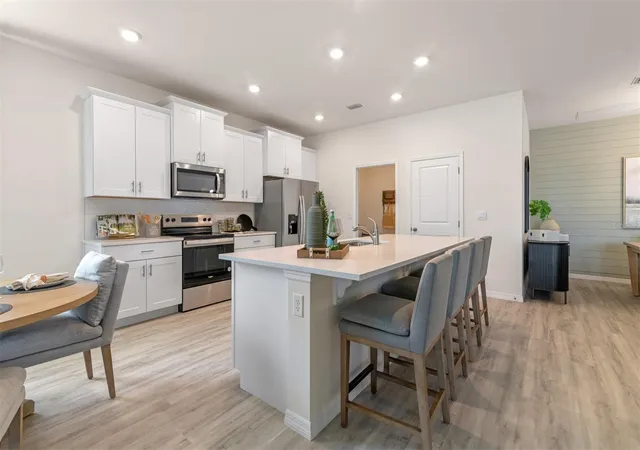 4th image of 3001 Kingsman Trl, Ormond Beach, FL 32174 | MLS# O6412490