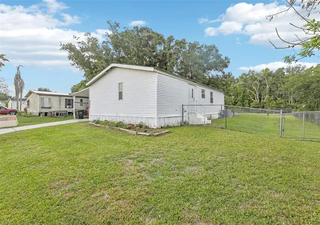 34th image of 2638 Sea Oats Cir S, Lakeland, FL 33815 | MLS# TB8514309