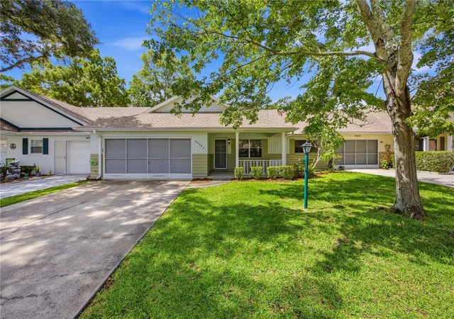 4th image of 8666 Sw 92Nd Ln #F, Ocala, FL 34481 | MLS# OM725766