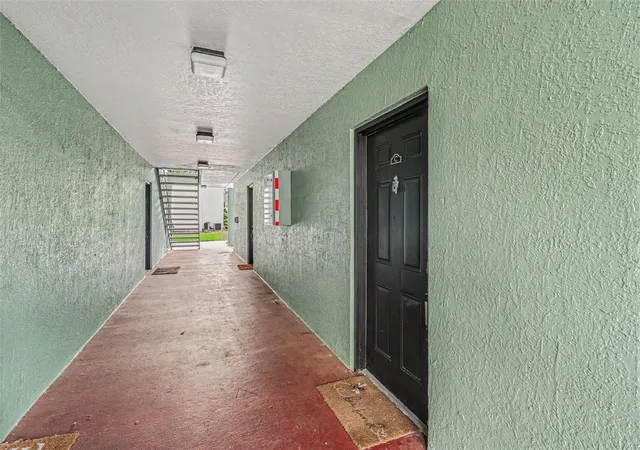 3rd image of 2031 Dixie Belle Dr #2031C, Orlando, FL 32812 | MLS# O6412515