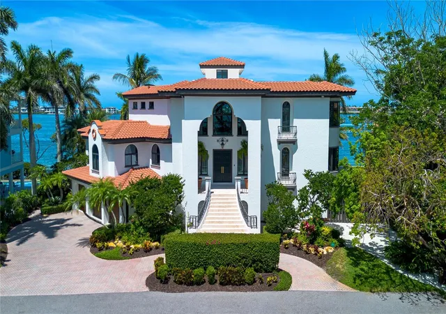 Photo 2 of Single family home for sale at 12925 42nd Terrace W, Cortez, FL 34215 | MLS# A4695510 | Listing updated on 2026-09-29