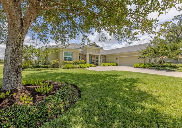 3rd image of 19751 Cobblestone Cir, Venice, FL 34292 | MLS# N6144538
