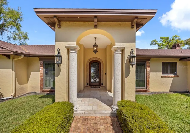 Photo 3 of Single family home for sale at 5400 Kenmore Ln, Orlando, FL 32839 | MLS# O6412528 | Listing updated on 2026-08-24