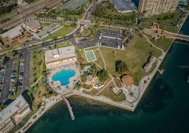Listing Photo 2 - Condo for sale in building located at 5130 Brittany Dr S, St. Petersburg, FL 33715 - Unit #202