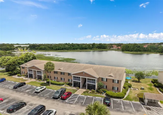 Photo 3 of Condo for sale at 155 N Pearl Lake Cswy #208, Altamonte Springs, FL 32714 | MLS# S5150996 | Listing updated on 2026-09-21