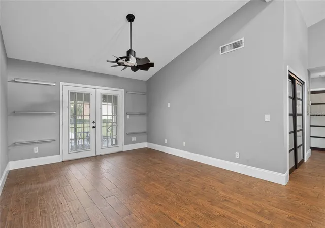 Photo 4 of Condo for sale at 155 N Pearl Lake Cswy #208, Altamonte Springs, FL 32714 | MLS# S5150996 | Listing updated on 2026-09-21