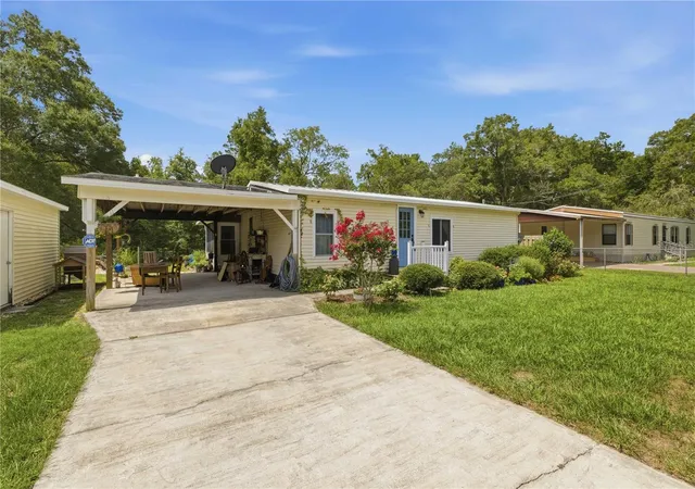 3rd image of 11140 Sw 109Th Pl, Dunnellon, FL 34432 | MLS# OM725777
