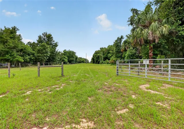 Homes for sale in Paisley, FL | Kilker Rd, Paisley, FL 32767 | MLS# G5113158