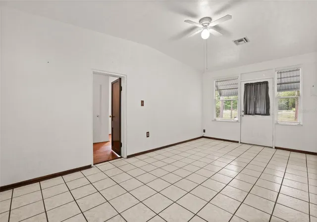 Homes for sale in Casselberry, FL | 43 N Winter Park Dr, Casselberry, FL 32707 | MLS# O6412591