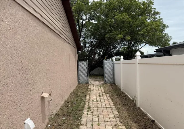 4th image of 8825 Wabash Ln, Port Richey, FL 34668 | MLS# TB8514417