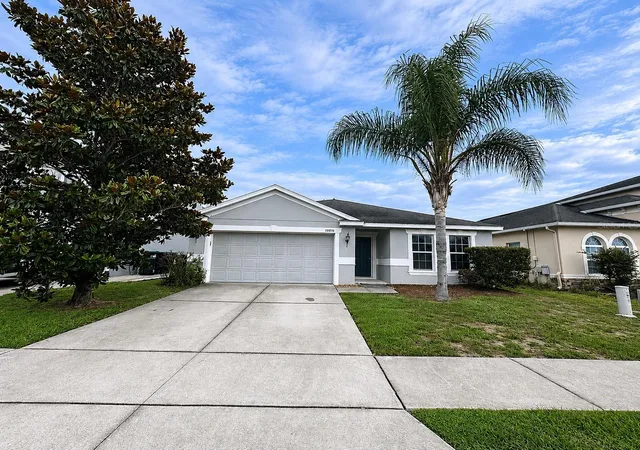 1st image of 10816 Cabbage Tree Loop, Orlando, FL 32825 | MLS# S5151006