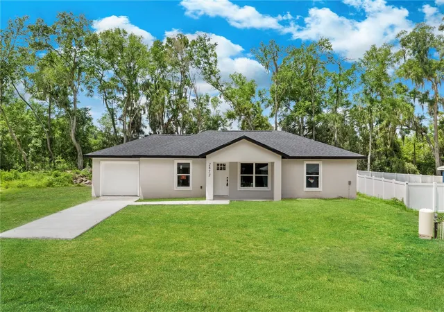 1st image of 2873 Se 140th Pl, Summerfield, FL 34491 | MLS# OM725787