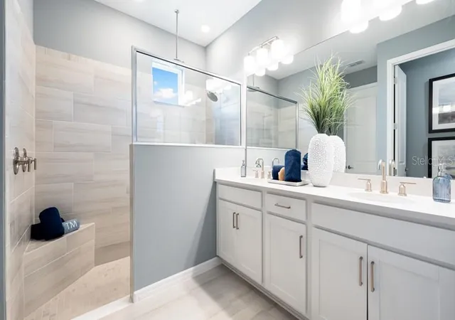 Photo 3 of Single family home for sale at 12817 Dockyard Trl, Palmetto, FL 34221 | MLS# TB8514463 | Listing updated on 2026-10-09