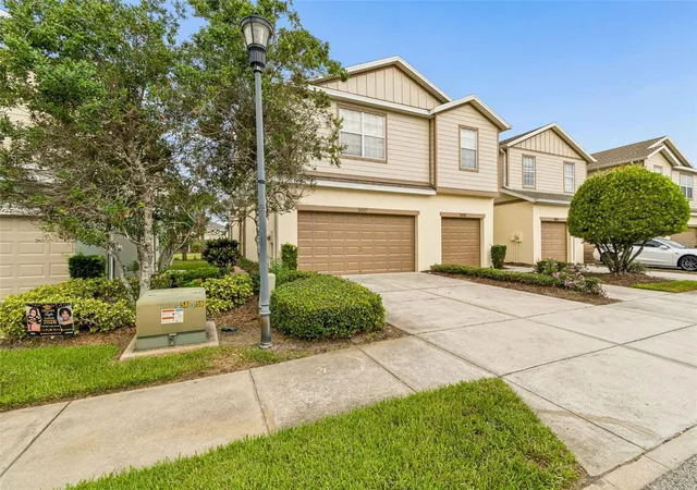 Photo 4 of Townhouse for sale at 5017 White Sanderling Ct, Tampa, FL 33619 | MLS# TB8514465 | Listing updated on 2026-06-10