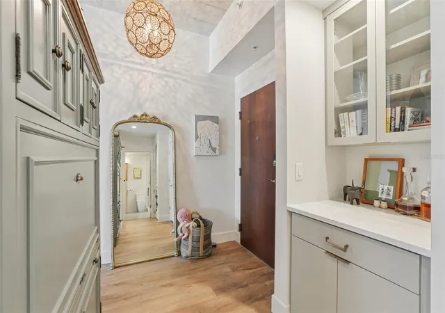 2nd image of 777 N Ashley Dr #1010, Tampa, FL 33602 | MLS# TB8514485