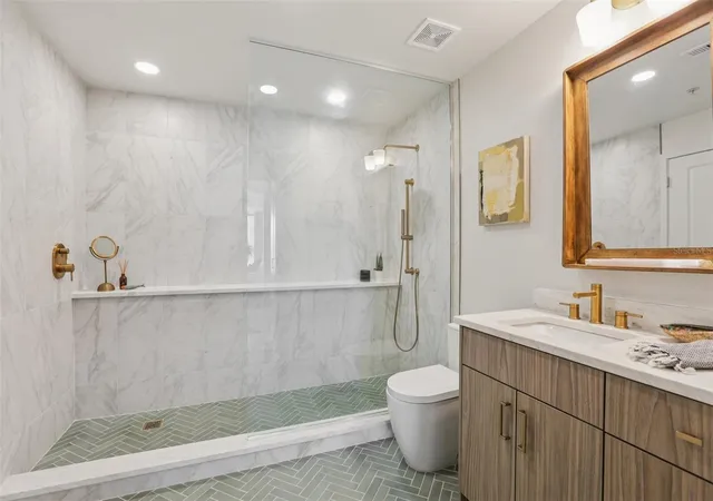 5th image of 777 N Ashley Dr #1010, Tampa, FL 33602 | MLS# TB8514485