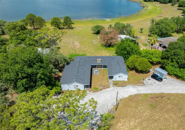 3rd image of 1210 State 17 Rd S, Dundee, FL 33838 | MLS# TB8514488