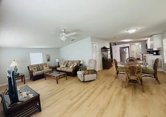 2nd image of 6191 Tern Dr, Englewood, FL 34224 | MLS# TB8514492