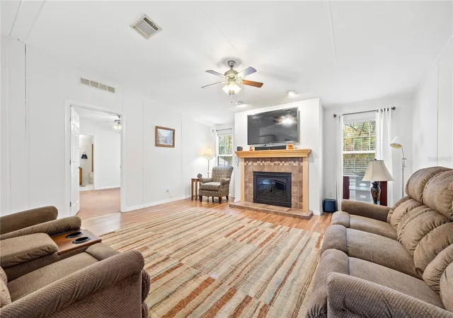 Homes for sale in Fort White, FL | 1366 Sw Central Ter, Fort White, FL 32038 | MLS# GC540811