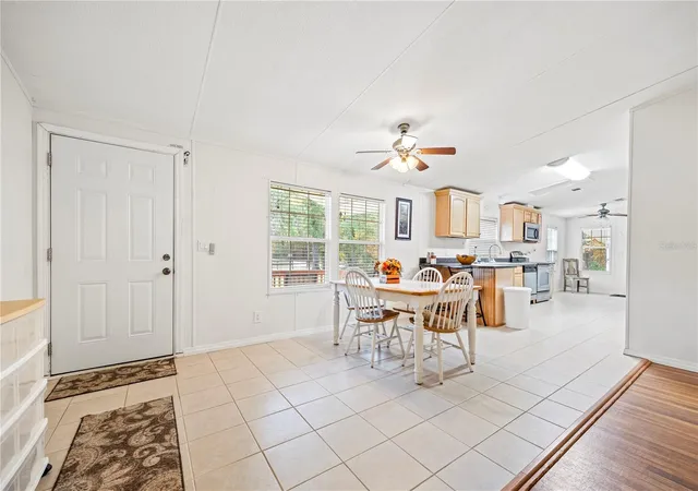 Homes for sale in Fort White, FL | 1366 Sw Central Ter, Fort White, FL 32038 | MLS# GC540811