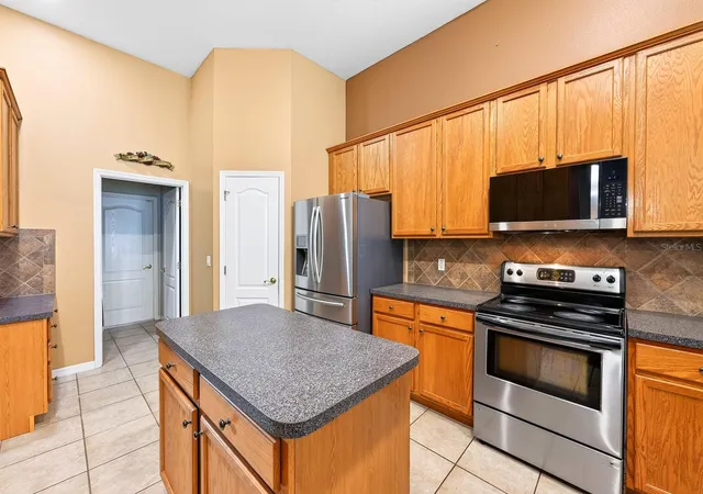 5th image of 13537 Kitty Fork Rd, Orlando, FL 32828 | MLS# O6412640