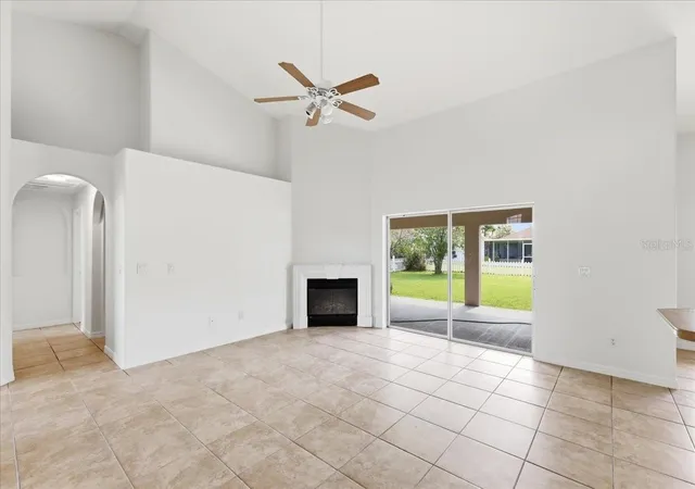 Photo 3 of Single family home for sale at 4303 Shoshone Ct, Saint Cloud, FL 34772 | MLS# O6412648 | Listing updated on 2026-10-21