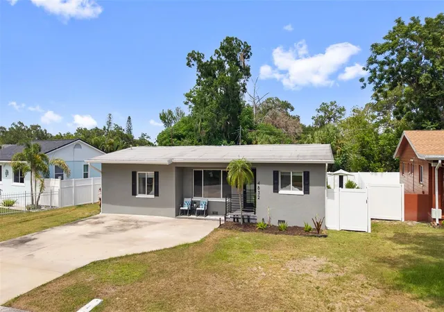 Homes for sale in Saint Petersburg, FL | 4832 5th St S, Saint Petersburg, FL 33705 | MLS# TB8514521