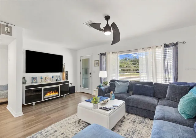 Photo 3 of Single family home for sale at 4832 5th Street S, Saint Petersburg, FL 33705 | MLS# TB8514521 | Listing updated on 2026-09-07