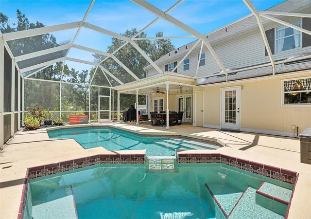 Homes for sale in Nokomis, FL | 1350 Mustang St, Nokomis, FL 34275 | MLS# A4695557