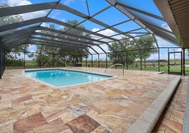 4th image of 2309 Cypress Walk Wy, Ruskin, FL 33570 | MLS# TB8514525