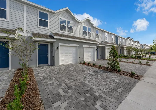 2nd image of 117 Cuban Royal Palm Wy, Davenport, FL 33897 | MLS# O6412673