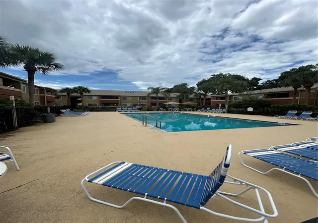 image of 636 Kenwick Cir, CASSELBERRY, FL 32707