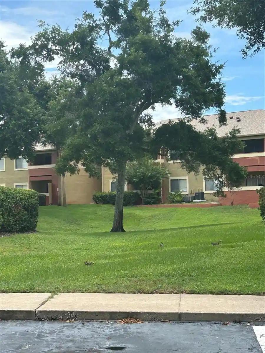 Listing Photo 22 - Condo for sale in 636 Kenwick Cir located at 636 Kenwick Cir, CASSELBERRY, FL 32707 - Unit #105
