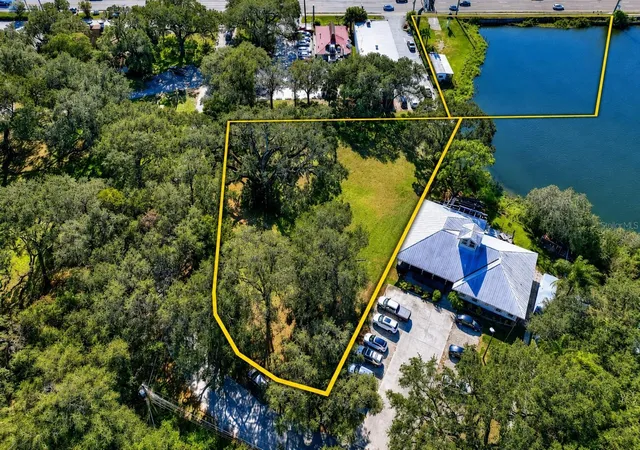 Photo 1 of Land for sale at 1214 W Brandon Blvd, Brandon, FL 33511 | MLS# TB8514548 | Listing updated on 2026-09-21