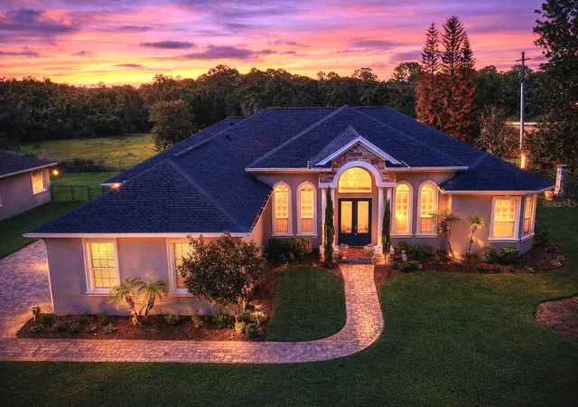 1st image of 1000 Lena Run Ct, Winter Haven, FL 33880 | MLS# L4962371