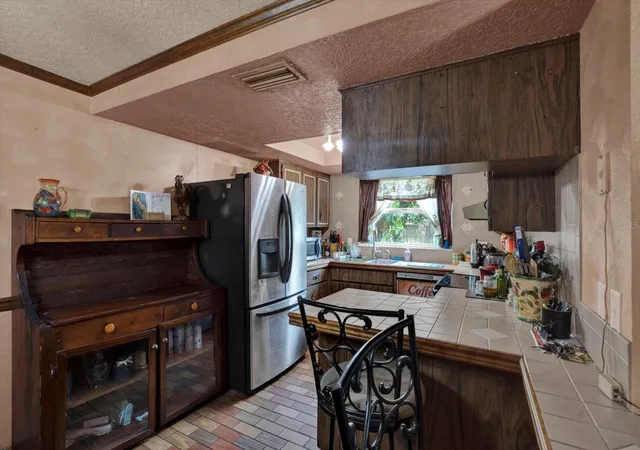 5th image of 12030 106Th Ct, Largo, FL 33778 | MLS# TB8514568