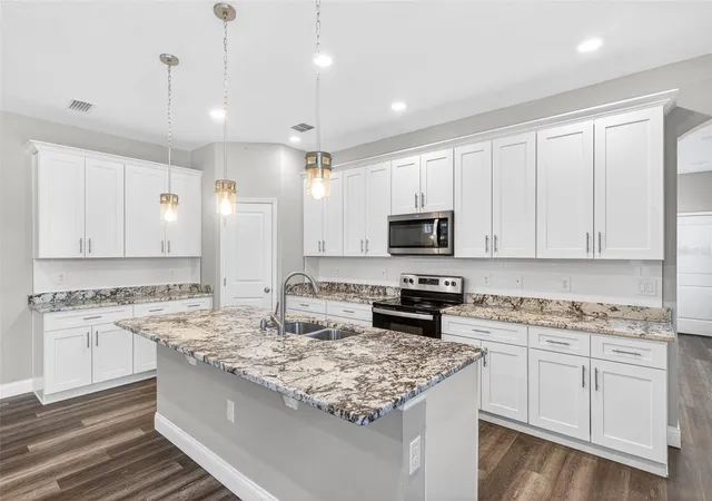Photo 3 of Single family home for sale at 801 Pecan Ave, Sanford, FL 32771 | MLS# O6412730 | Listing updated on 2026-07-06