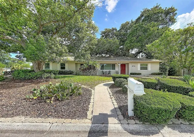 5th image of 874 Joan St, Dunedin, FL 34698 | MLS# TB8514572