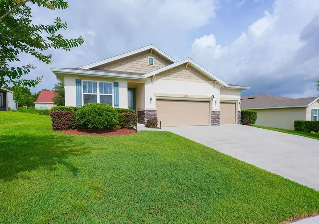 2nd image of 2544 Autumn Stream Dr, Leesburg, FL 34748 | MLS# O6412738