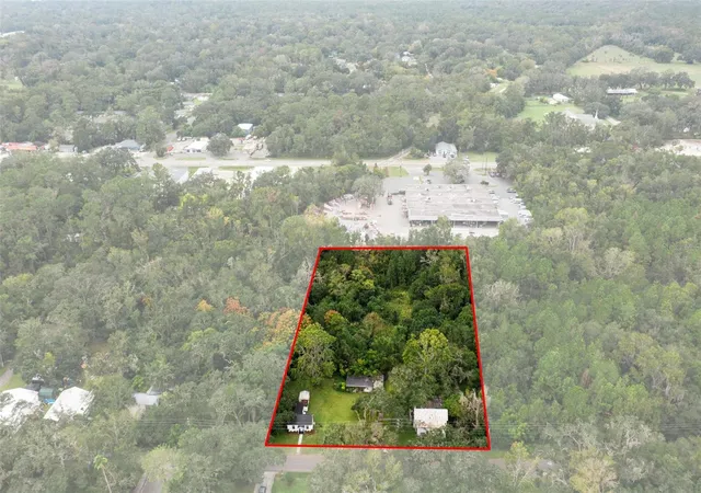 2nd image of 515 Stafford Ave, Brooksville, FL 34601 | MLS# W7886325