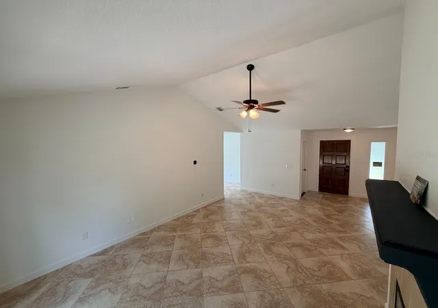 5th image of 1083 Beckstrom Dr, Oviedo, FL 32765 | MLS# O6412746